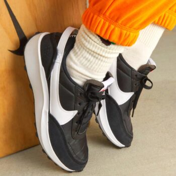 Tênis Nike Waffle Debut Feminino