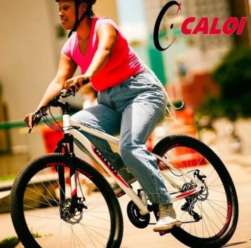 Bicicleta Aro 29 Caloi Vulcan com 21 Marchas, Quadro 15" e Suspensão Dianteira - Branca