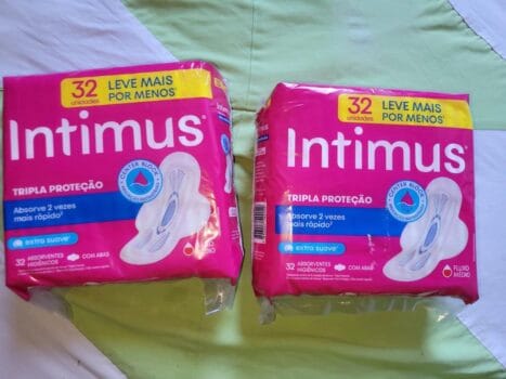 Intimus Absorvente Externo, Tripla Proteção Suave com Abas, 32 unidades