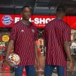 Camisa Bayern de Munique Pré Jogo 22/23 Adidas Masculina