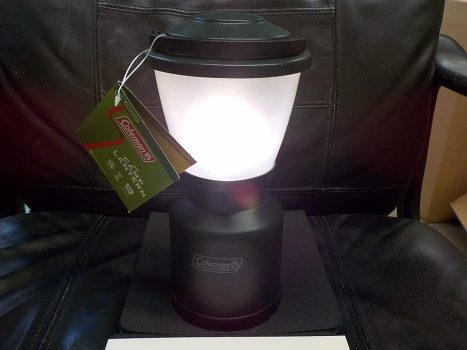 Coleman Lanterna de acampamento LED 4D
