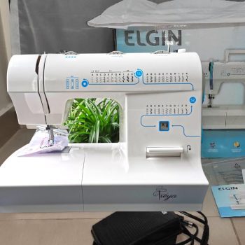 Máquina de Costura JX4035 Genius Plus 110V