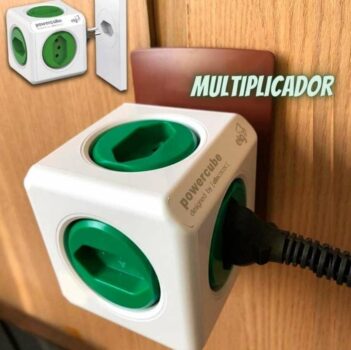 Multiplicador 5 Tomadas Bivolt - PowerCube ELG - PWC-R5, Verde e Branco