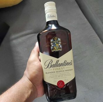 Whisky Ballantines Finest, 750 ml, Dourado