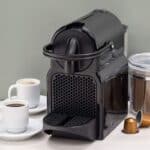 Cafeteira Nespresso Inissia Preta para Café Expresso - D40-BR-BK-NE4