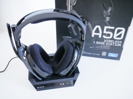 Headset Gamer Sem Fio ASTRO Gaming A50 + Base Station Gen 4 com Áudio Dolby/Dolby Atmos para Xbox Series, Xbox One, PC, Mac - Preto/Dourado - 939-001681