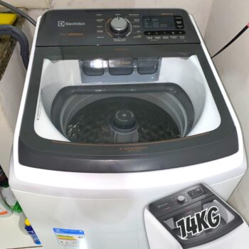 Lavadora de Roupas Electrolux 14kg Cesto Inox - 11 Programas de Lavagem Branca Premium Care LEC14