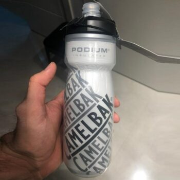 Garrafa Térmica Podium Chill, ‎620 ml, Race Edition