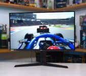 Monitor Gamer LG UltraGear 27' IPS, Wide, 240 Hz, Full HD, 1ms, FreeSync Premium, HDR 10, 99% sRGB, HDMI/DisplayPort, VESA - 27GN750-B.AWZ