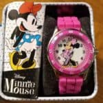 Accutime Relógio de pulso analógico Disney Mickey Mouse Minnie Mouse de quartzo para professores de tempo de quartzo, para crianças, meninos e meninas para aprender a dizer a hora