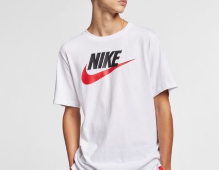Camiseta Nike Sportswear Icon Futura Masculina