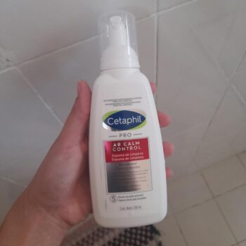 Cetaphil Pro AR Calm Control Espuma De Limpeza Facial 236ml