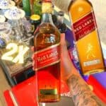 Kit Whisky Johnnie Walker Red Label 750ml com 2 unidades