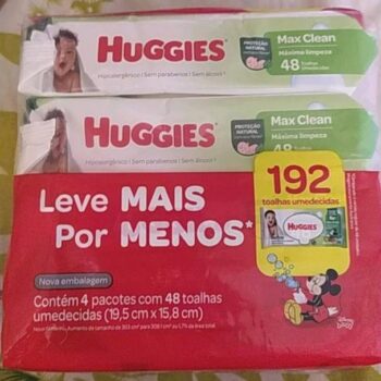 Lenços Umedecidos Huggies Max Clean Com 192 Unidades Preço Especial