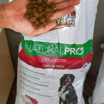 Ração Baw Waw Natural Pro para cães adultos sabor Carne e Arroz - 1kg