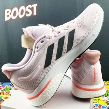 Tênis Adidas Supernova