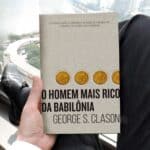 O homem mais rico da Babilônia Capa comum – Edição padrão - George S Clason
