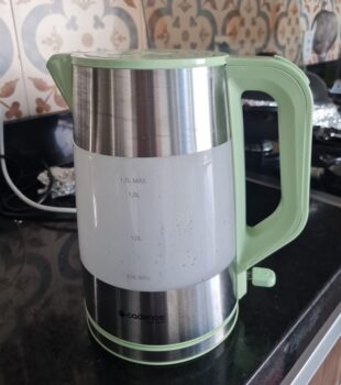 Chaleira Elétrica Cadence Neo Mint 1,7L - 127V