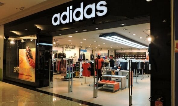 Cupom de 20% de desconto em seleção de produtos Adidas