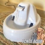 Fonte Aqua Flow BivoL Branca e Branca Amicus para Gatos, Branca e Branca