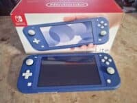 Console Nintendo Switch Lite 32GB 2 Controles Azul