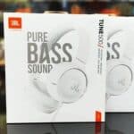 Fone De Ouvido Jbl Tune 500 On Ear Branco Jblt500wht