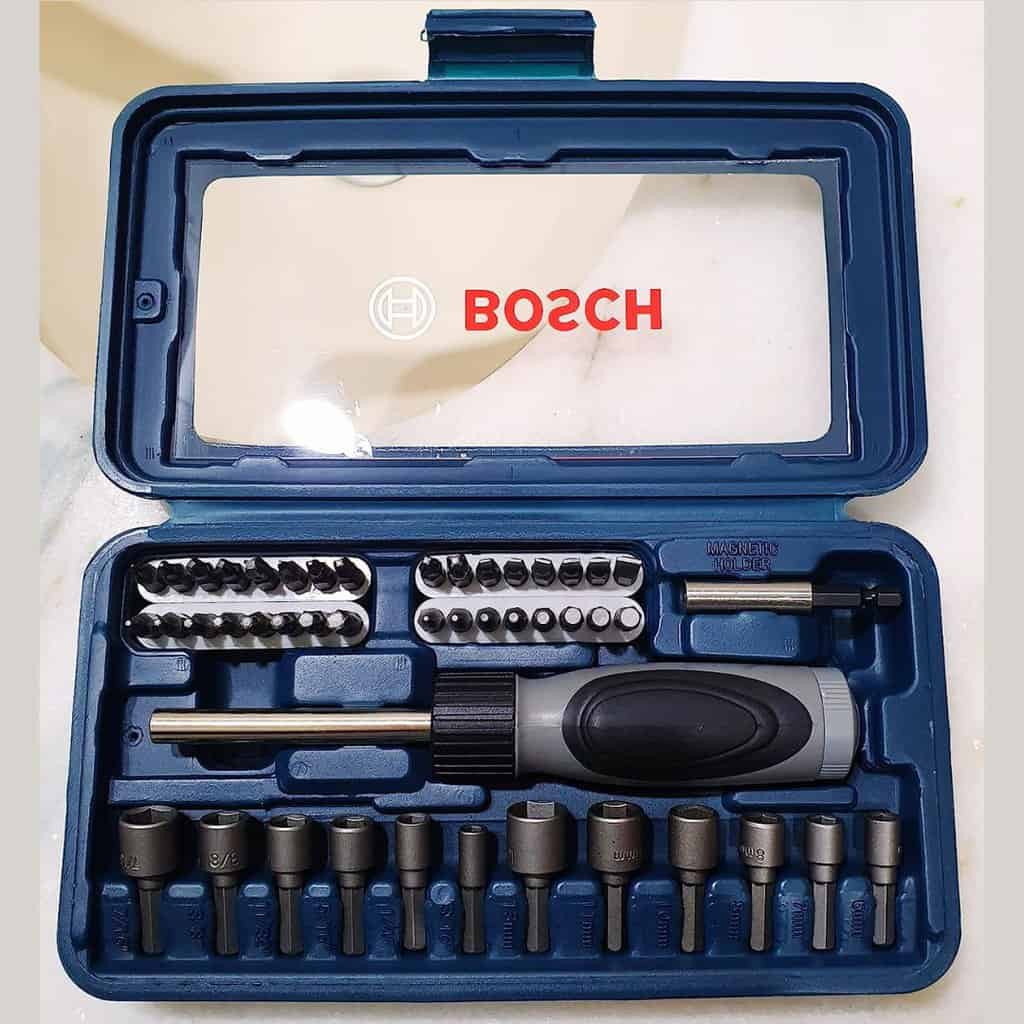 Kit de Pontas e Soquetes para parafusar Bosch com 46 peças