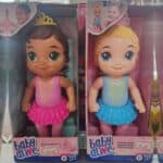 Baby Alive Boneca Princesa Bailarina Bebê de Cabelos Castanhos em plástico 26 cm Brinquedo para meninas e meninos a partir de 3 anos