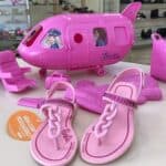 Sandália Infantil Grendene Kids Barbie Flight + Avião Menina