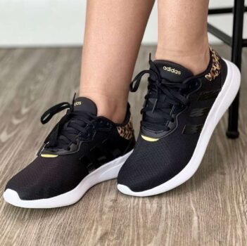 Tênis Adidas Racer Leo 3.0 Feminino