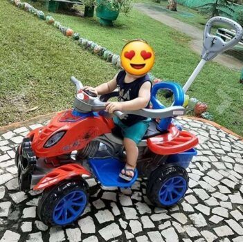 Quadriciclo Infantil a Pedal Spider - Maral com Empurrador