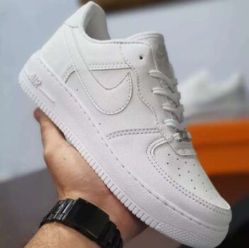 Tênis Nike Air Force 1 07 Branco