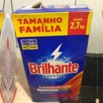 Sabão Em Pó Limpeza Total Roupas Brancas e Coloridas Tamanho Família 2,2 Kg Brilhante