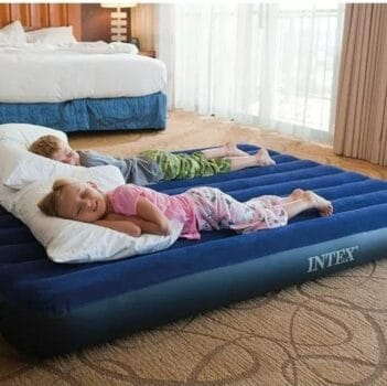 Colchao inflavel dura-beam classic casal 1,37m x 1,91m x 25cm intex 64758