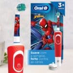 Escova Elétrica Oral-B Spiderman 1 Unidade, Cor: Vermelho