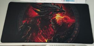 Mouse Pad Gamer Extra Grande 700x350x3mm Bordas Costuradas Base Antiderrapante Exbom Mousepad MP-7035C Dragão de Fogo