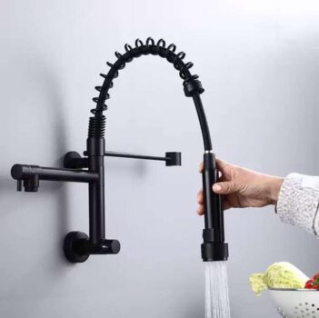 Torneira Gourmet 50cm Preta de Parede Belcca TG50P-PL