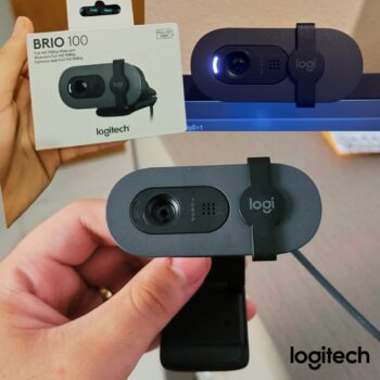 Webcam Full HD Logitech Brio 100 com Microfone Integrado, Proteção de Privacidade, Correção Automática de Luz e Conexão USB-C - Grafite