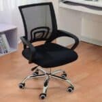 Cadeira de Escritório Diretor Giratória Preta – DIR-002 Otello