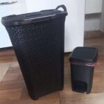 Kit Cesto Organizador Multiuso 50L + Lixeira Pedal Rattan 7L - Arqplast