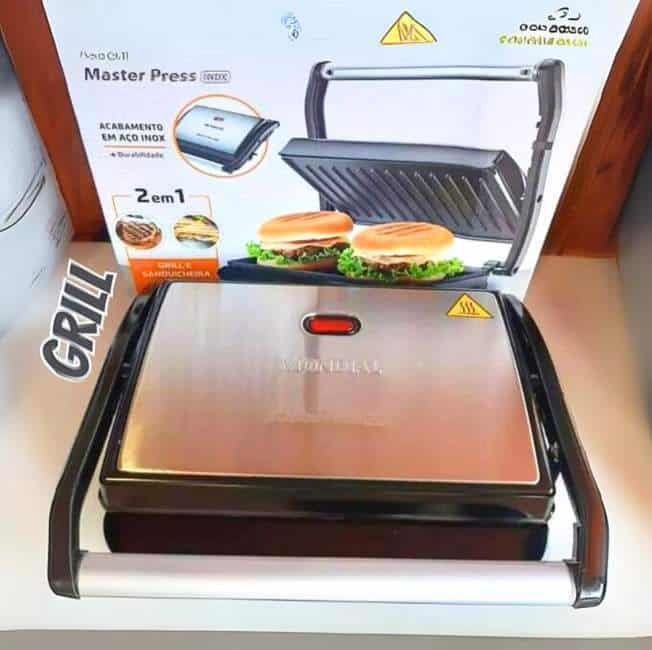 Press Grill Sanduícheira Master Press, Mondial, Preto/Inox, 1000W, 110V - PG-01