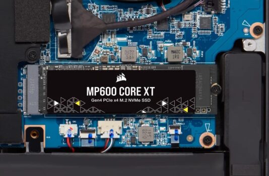 SSD 4TB Corsair MP600 CORE XT, PCIe Gen 4.0 x4 NVMe M.2, Leitura: 5000MB/s e Gravação: 4400MB/s, Preto - CSSD-F4000GBMP600CXT