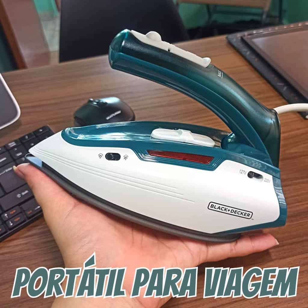 Black Decker Ferro de Passar Roupa com Vaporizador, Portátil para Viagem, Verde, modelo 777-BR, Bivolt