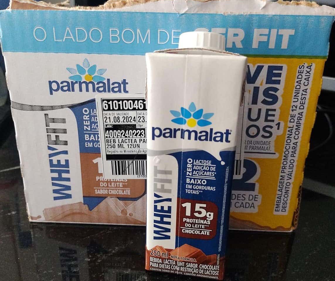 Parmalat WheyFit Pack Bebida Láctea Chocolate 15g de Proteína 250 Ml - 12 Unidades