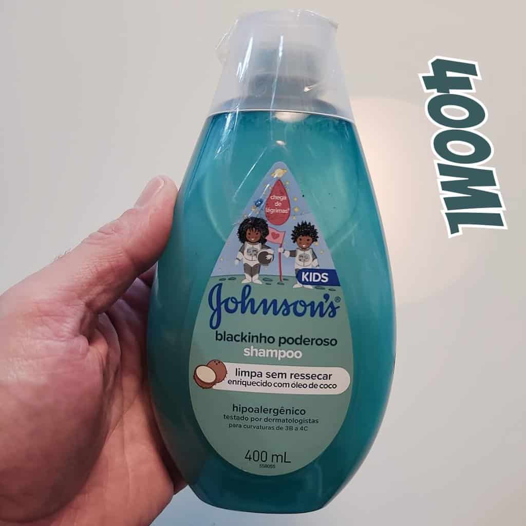 Johnson's Baby Shampoo Infantil Para Cabelos Crespos Blackinho Poderoso, 400ml