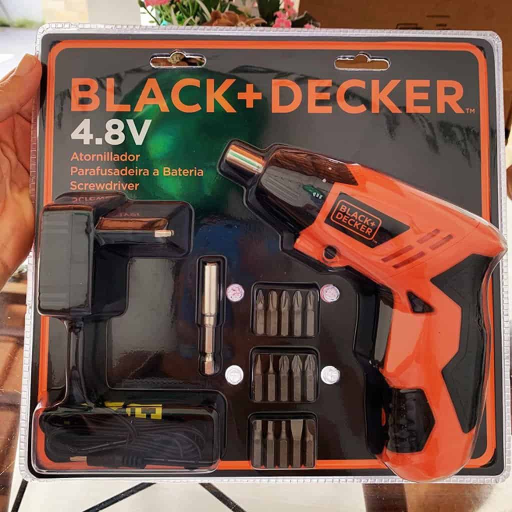 Black Decker Parafusadeira, Bateria 4.8V, com16 Acessórios, Modelo KC4815B, Bivolt