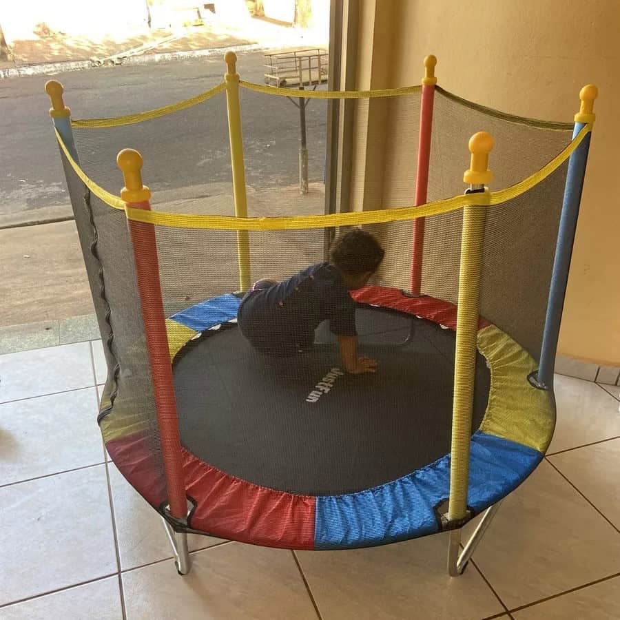 Cama Elástica Infantil Pula Pula Trampolim 1,40m + Rede