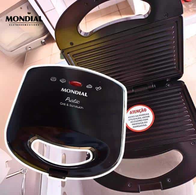 Grill E Sanduicheira Pratic Sn-01 750w Preta Mondial Cor Preto 110V