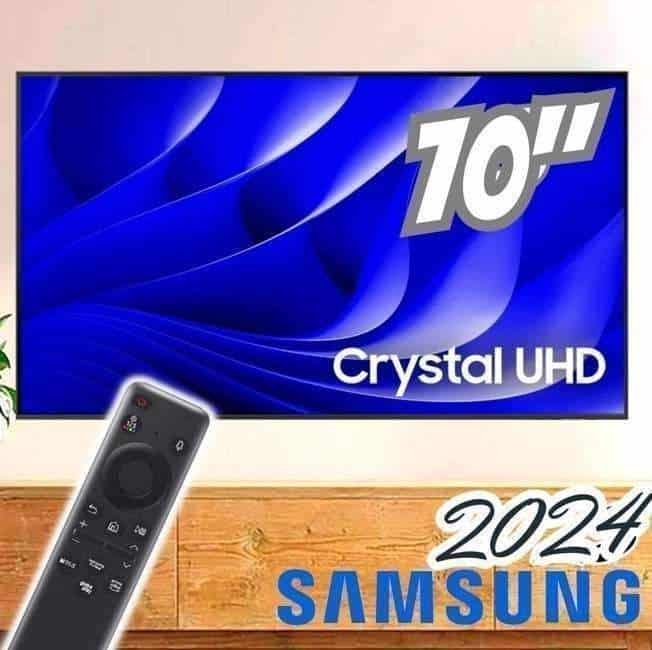 Smart TV 70'' Crystal UHD 4K 70DU8000 2024 Samsung 110V/220V