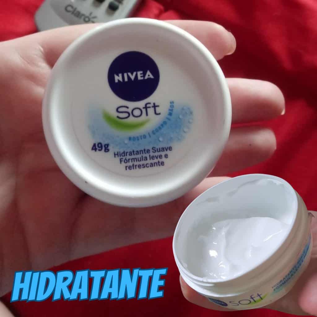 NIVEA Creme Hidratante Soft 97g - Hidratação suave e textura leve de rápida absorção que deixa sua pele macia e com sensação de refrescância